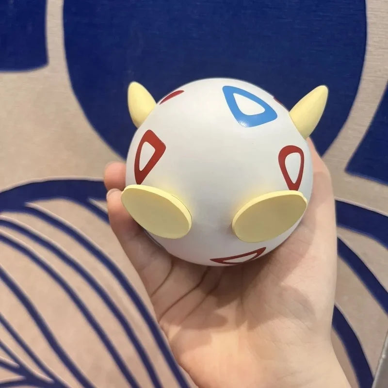 Togepi Figure - 9.5cm Pokémon Eggshell Desktop Collectible