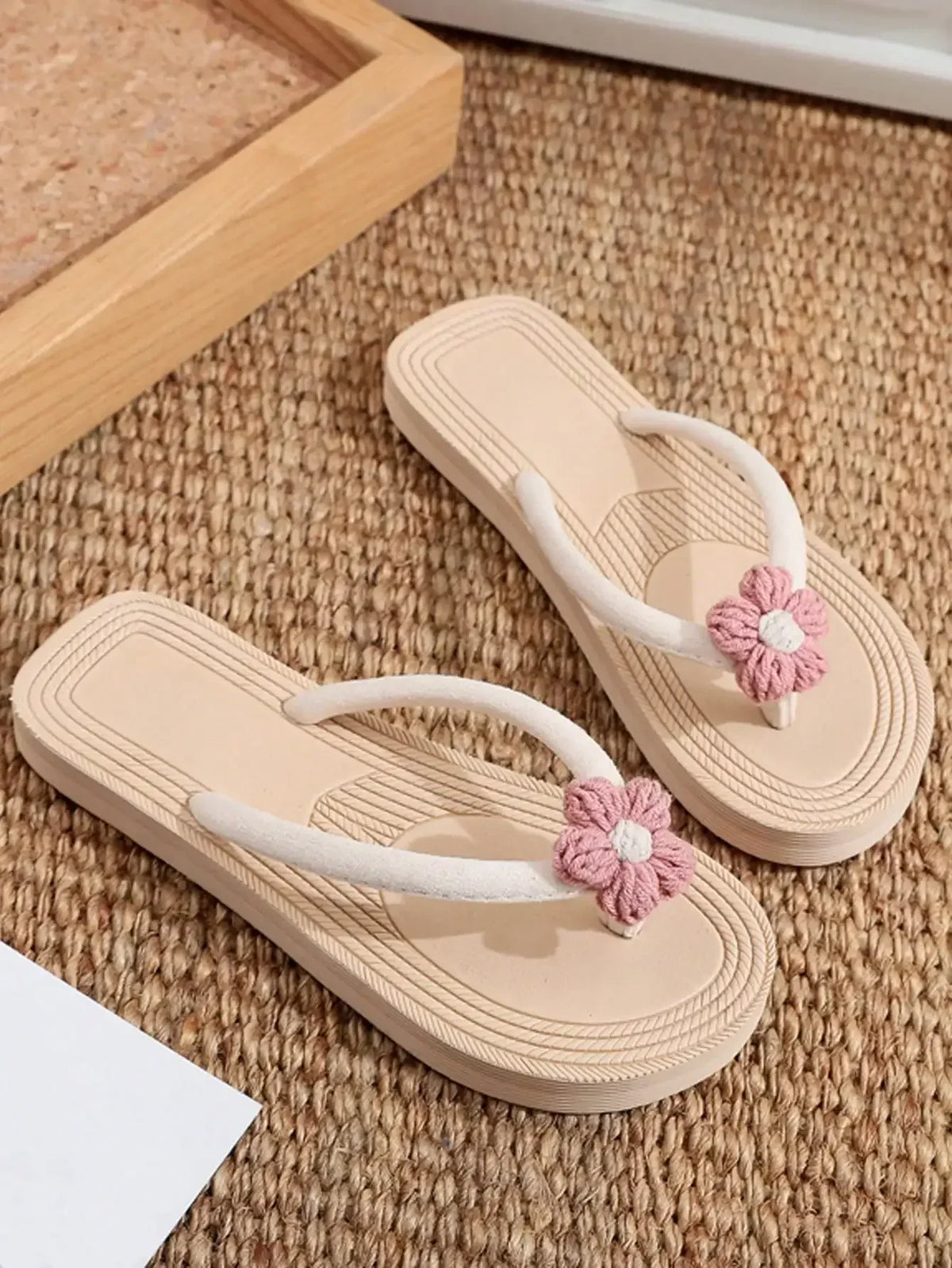 Women's Flower Thong Flip Flops Flat Open Toe Beach Sandals