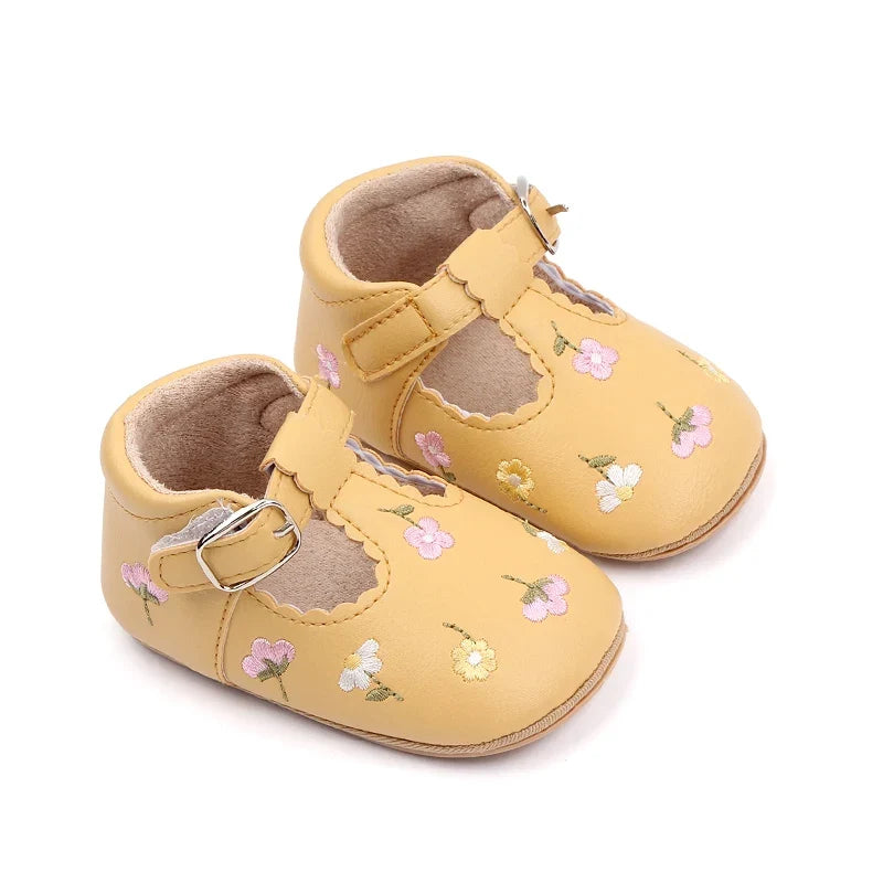 Baby Girl Embroidered Flower T-Strap Mary Jane Shoes