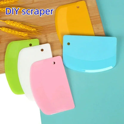 Plastic Dough Scraper & Cake Smoother – Baking Tool