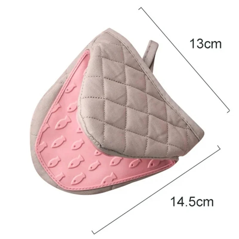 Fish-Shaped Silicone Oven Mitt – Heat-Resistant Kitchen Glove