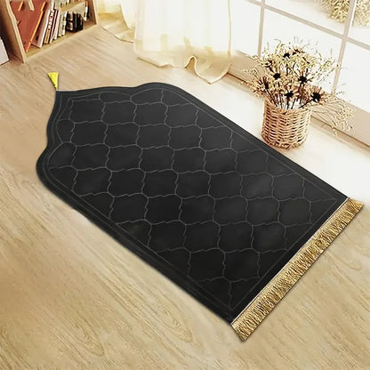 Islamic Prayer Rug – Soft Flannel Mat with Gold Tassels & Anti-Slip Backing