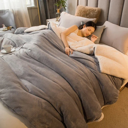 Double-Sided Wool Throw Blanket – Thick Warm Winter Bed Blanket, 12 Colors