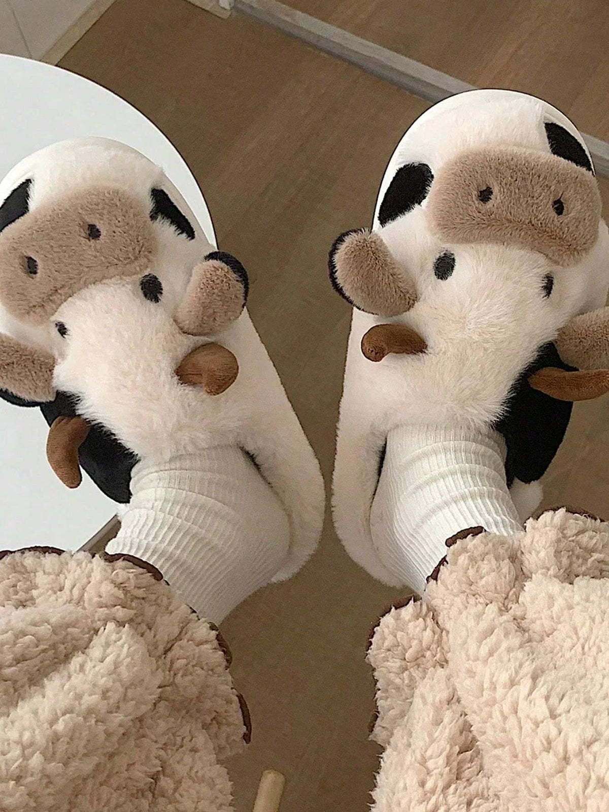Cute Cow Plush Slippers – Warm Non-Slip Winter House Shoes