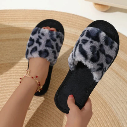 Women's Plush Fuzzy Slippers – Warm Non-Slip Flat Slides for Winter