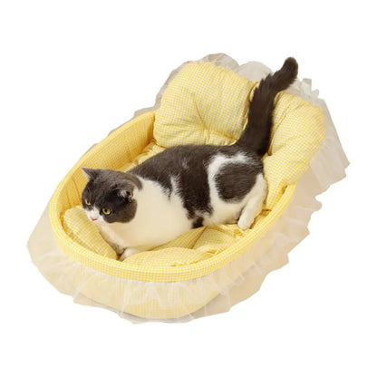 Cute Lace-Trimmed Pet Cat Princess Sofa Bed Four Seasons Washable Removable Soft Plush Oval Small
